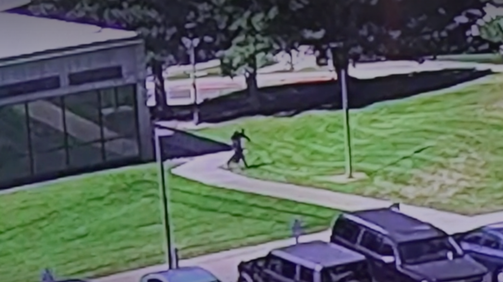 FBI rooftop-drop still